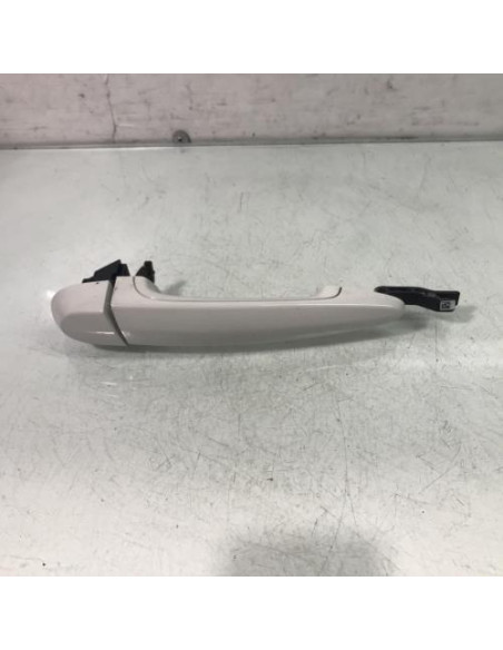 Poignee porte avant droit BMW SERIE 1 F20 PHASE 2 Essence