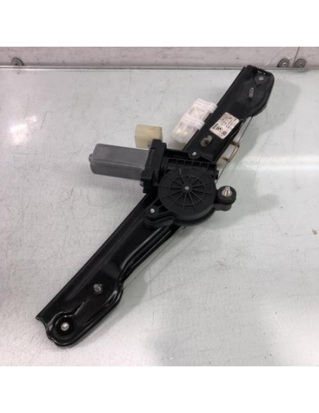 Leve vitre electrique arriere droit BMW SERIE 1 F20 PHASE 2 Essence