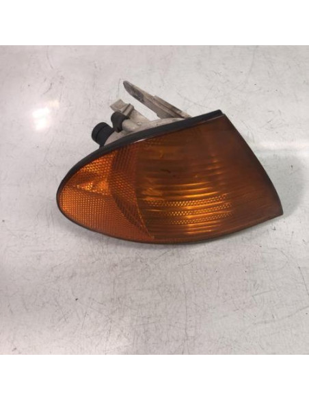Optique avant secondaire droit (feux)(clignotant) BMW SERIE 3 E46 PHASE 1 Diesel