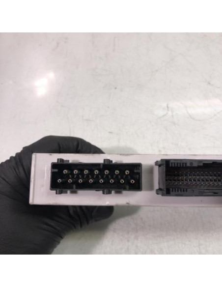 Calculateur BMW SERIE 3 E46 COUPE PHASE 1 Essence