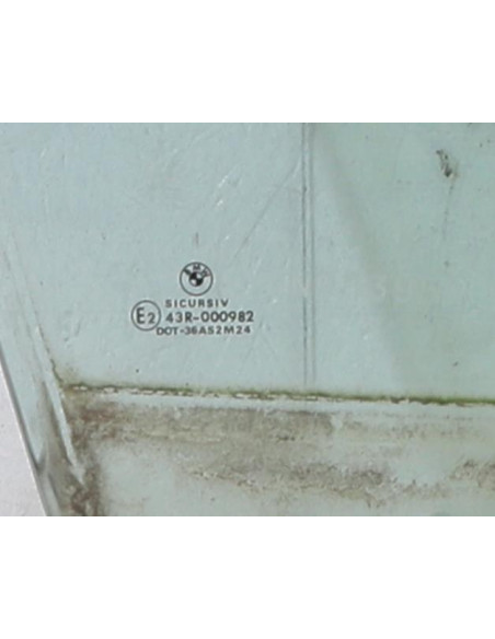 Vitre avant droit BMW SERIE 5 E39 PHASE 2 Essence