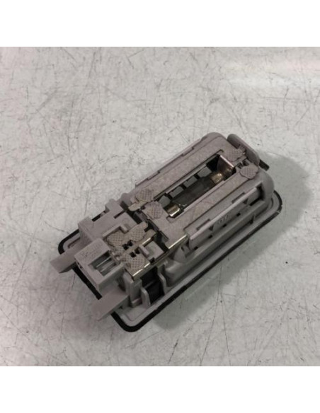 Eclairage de plafonnier BMW X3 E83 PHASE 2 Diesel