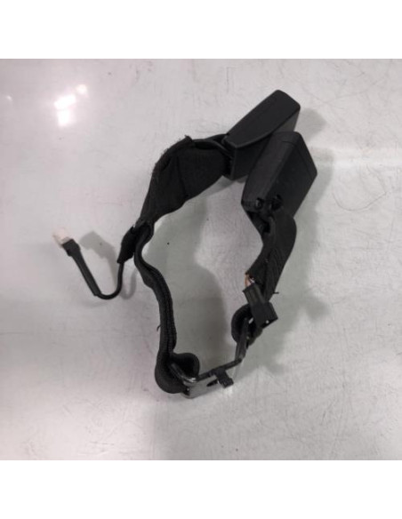 Attache ceinture arriere droit BMW SERIE 1 F20 PHASE 2 Diesel