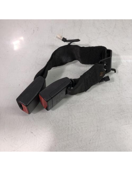 Attache ceinture arriere droit BMW SERIE 1 F20 PHASE 2 Diesel