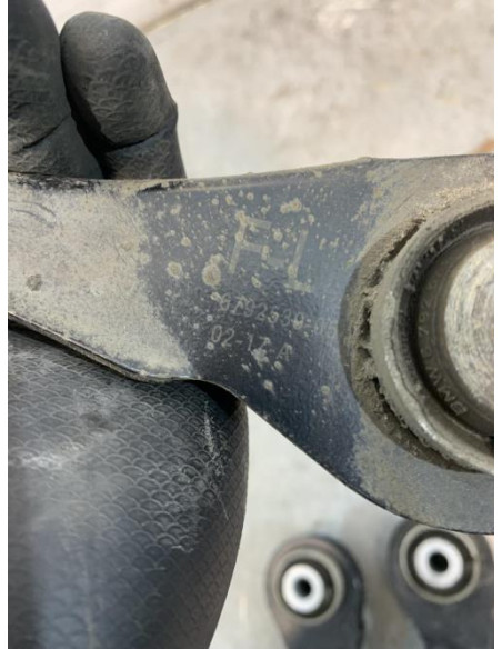 Bras de suspension superieur arriere gauche BMW SERIE 1 F21 PHASE 2 Diesel