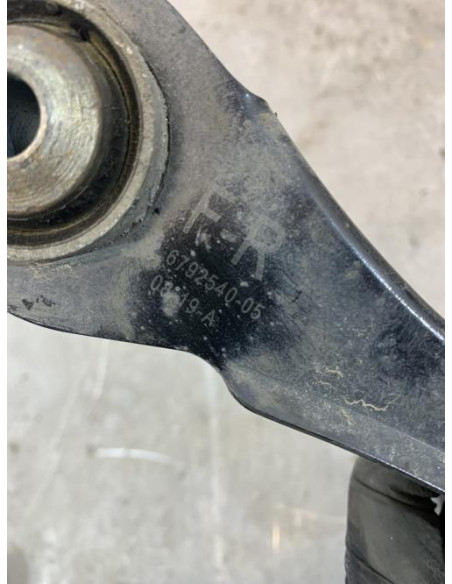 Bras de suspension superieur arriere droit BMW SERIE 1 F20 PHASE 2 Diesel