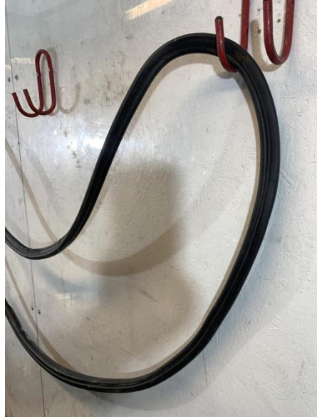 Joint de coffre BMW SERIE 7 E65 PHASE 2 Diesel