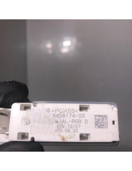 Eclairage de plafonnier BMW SERIE 5 F90 PHASE 2 Essence