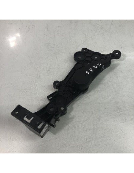 Poignee d'ouverture de capot BMW SERIE 5 F90 PHASE 2 Essence