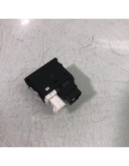 Prise port USB MINI MINI 2 R60 COUNTRYMAN BREAK Diesel