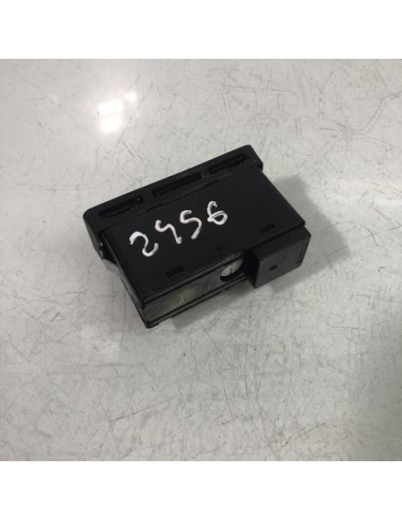 Bouton de warning BMW Z4 E85 ROADSTER PHASE 1 CABRIOLET Essence