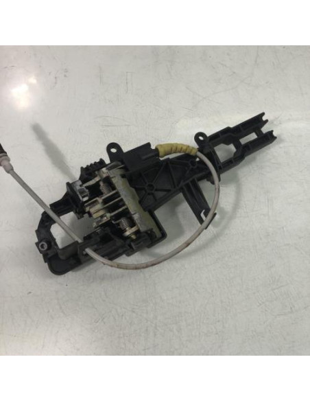 Support poignee porte avant droite BMW SERIE 1 E81 Essence