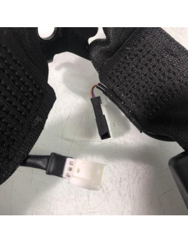 Attache ceinture arriere droit BMW SERIE 1 F20 PHASE 2 Essence