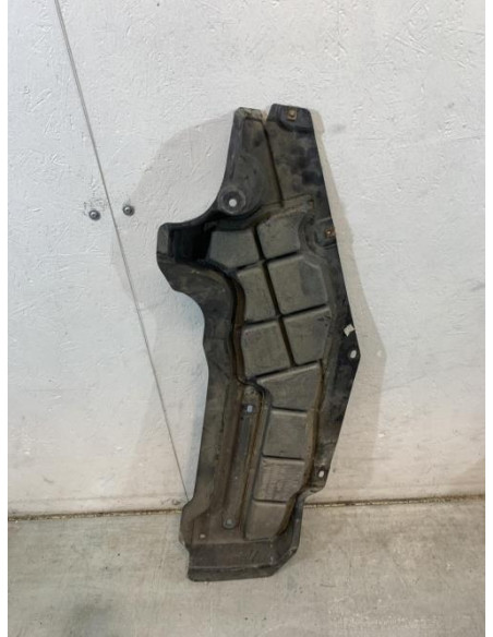 Cache sous moteur BMW SERIE 7 E65 PHASE 1 Diesel