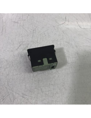 Prise port USB BMW SERIE 5 E60 PHASE 2 Diesel