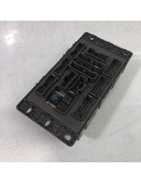 Porte fusible MINI MINI 1 R50/R53 PHASE 1 Essence