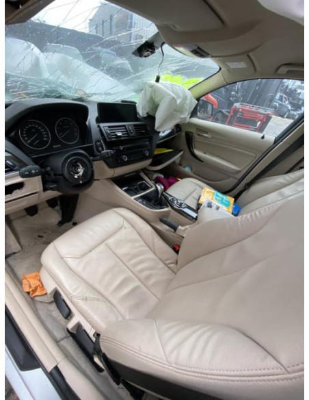 Console central (interieur plastique) BMW SERIE 1 F20 PHASE 1 Diesel