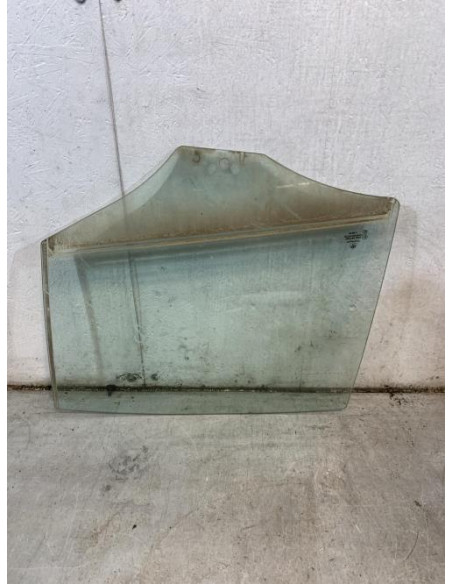 Vitre arriere gauche BMW SERIE 1 E87 PHASE 1 Diesel