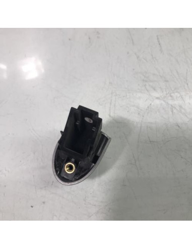 Poignee porte arriere droit BMW SERIE 1 E87 PHASE 1 Diesel