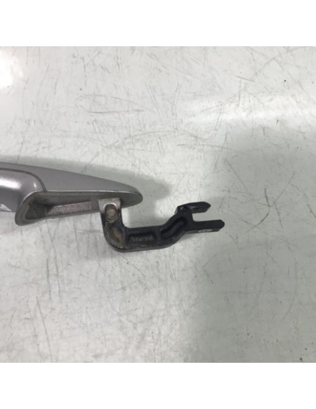 Poignee porte arriere gauche BMW SERIE 1 E87 PHASE 1 Diesel