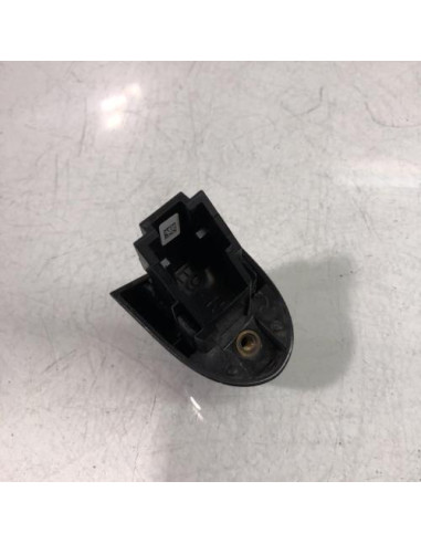 Poignee porte avant droit BMW SERIE 1 F21 PHASE 1 Essence