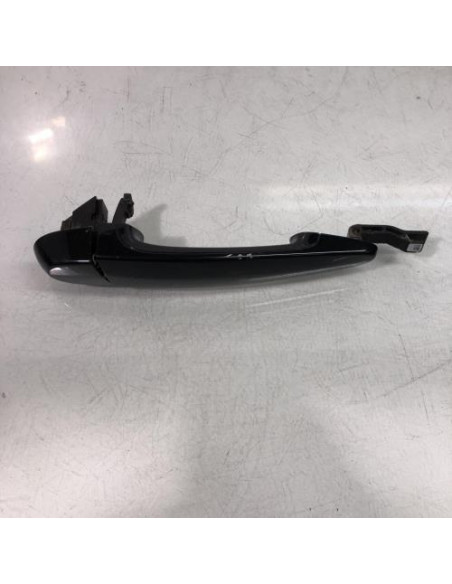 Poignee porte avant droit BMW SERIE 1 F21 PHASE 1 Essence
