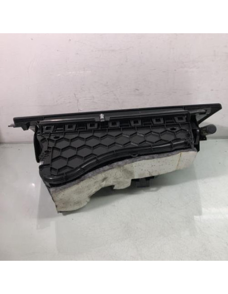 Boite a gants BMW SERIE 1 F21 PHASE 1 Essence