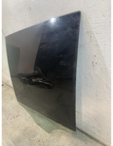 Vitre arriere droit BMW X3 E83 PHASE 2 Diesel