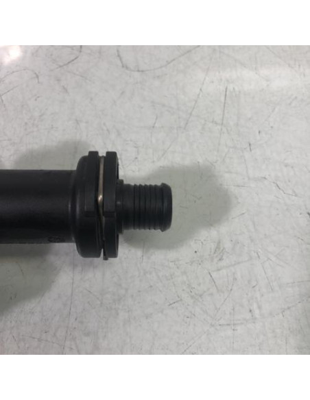 Boitier eau BMW SERIE 5 E60 PHASE 1 