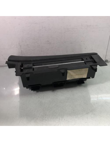 Boite a gants BMW X3 E83 PHASE 2 Diesel
