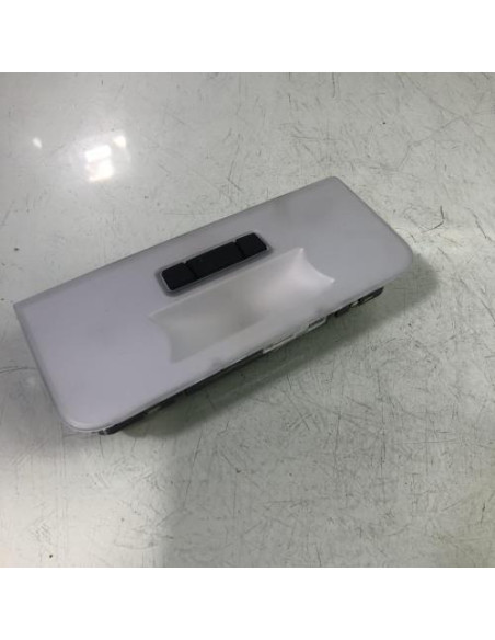 Eclairage de plafonnier BMW SERIE 1 E87 PHASE 2 Diesel