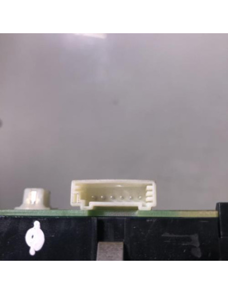 Eclairage de plafonnier BMW SERIE 1 E87 PHASE 2 Diesel