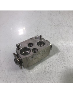 Detendeur de clim BMW SERIE 1 E87 PHASE 2 Diesel 2