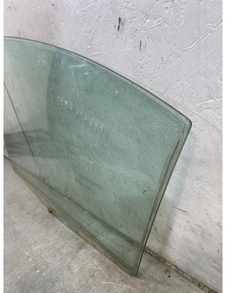 Vitre arriere gauche BMW SERIE 3 E46 PHASE 1 