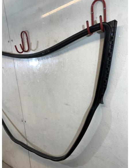 Joint de porte avant droite BMW SERIE 1 F21 PHASE 1 Diesel