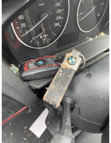 Poignee porte avant gauche BMW SERIE 1 F21 PHASE 1 Diesel