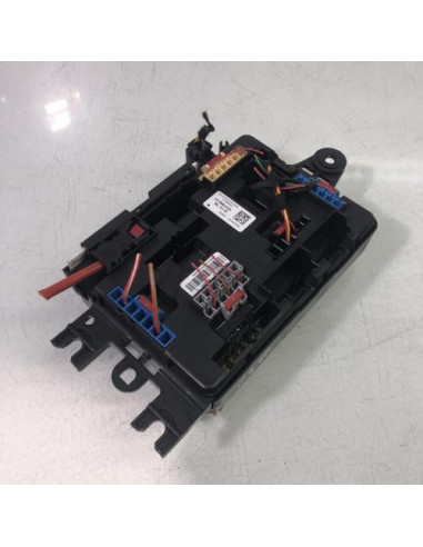 Porte fusible BMW SERIE 1 F21 PHASE 1 Diesel