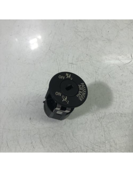 Bouton/Interrupteur BMW SERIE 1 E88 CABRIO Essence