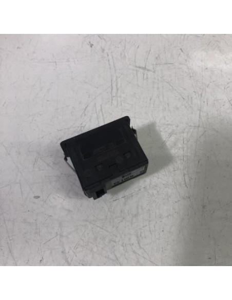 Prise port USB MINI MINI 2 R56 PHASE 1 Essence