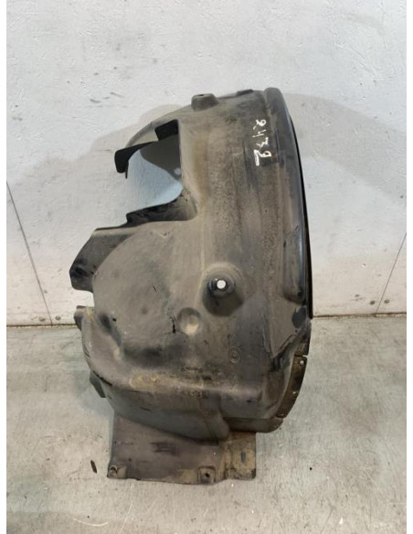 Pare boue avant droit BMW SERIE 1 E87 PHASE 2 Essence