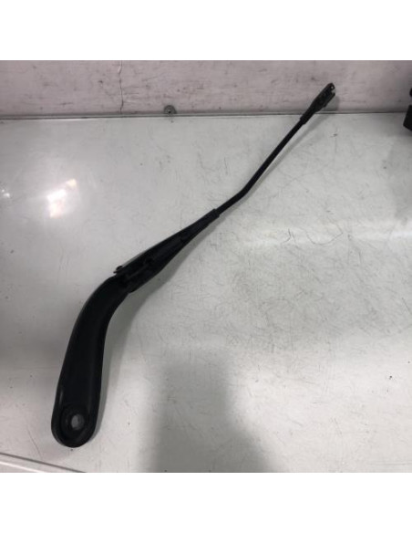 Bras essuie glace avant droit BMW SERIE 1 F21 PHASE 2 Diesel
