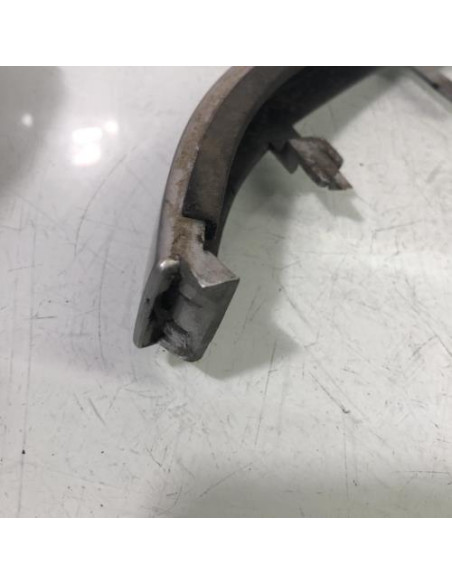 Enjoliveur moustache optique avant gauche BMW SERIE 3 E46 PHASE 1 