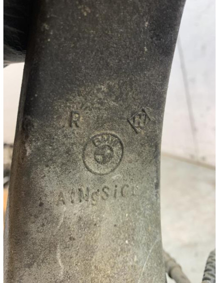 Fusee avant droit BMW SERIE 5 F07 GRAN TURISMO PHASE 1 