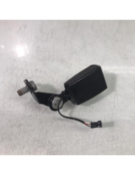 Attache ceinture arriere gauche MINI MINI 3 F55 Diesel