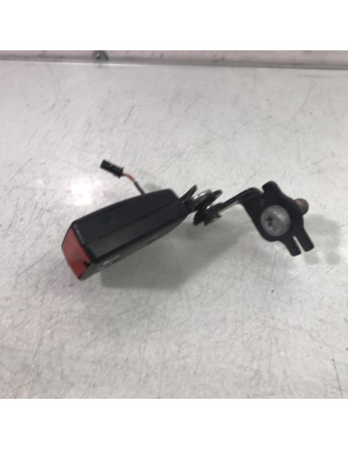 Attache ceinture arriere gauche MINI MINI 3 F55 Diesel