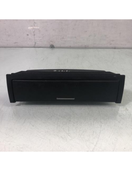 Console central (interieur plastique) BMW SERIE 3 E46 PHASE 1 Diesel