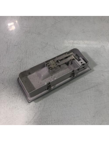 Eclairage de plafonnier BMW SERIE 1 E81 Diesel