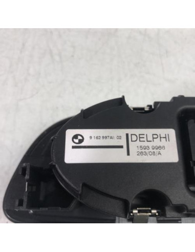 Interrupteur de leve vitre avant droit BMW SERIE 1 E81 Essence
