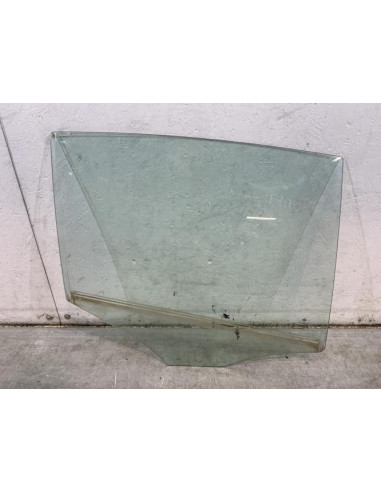 Vitre arriere droit BMW SERIE 1 E87 PHASE 2 Diesel