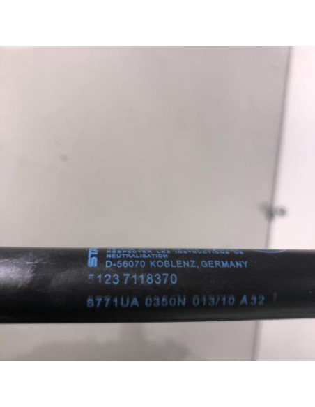 Verin de capot BMW SERIE 1 E81 Diesel